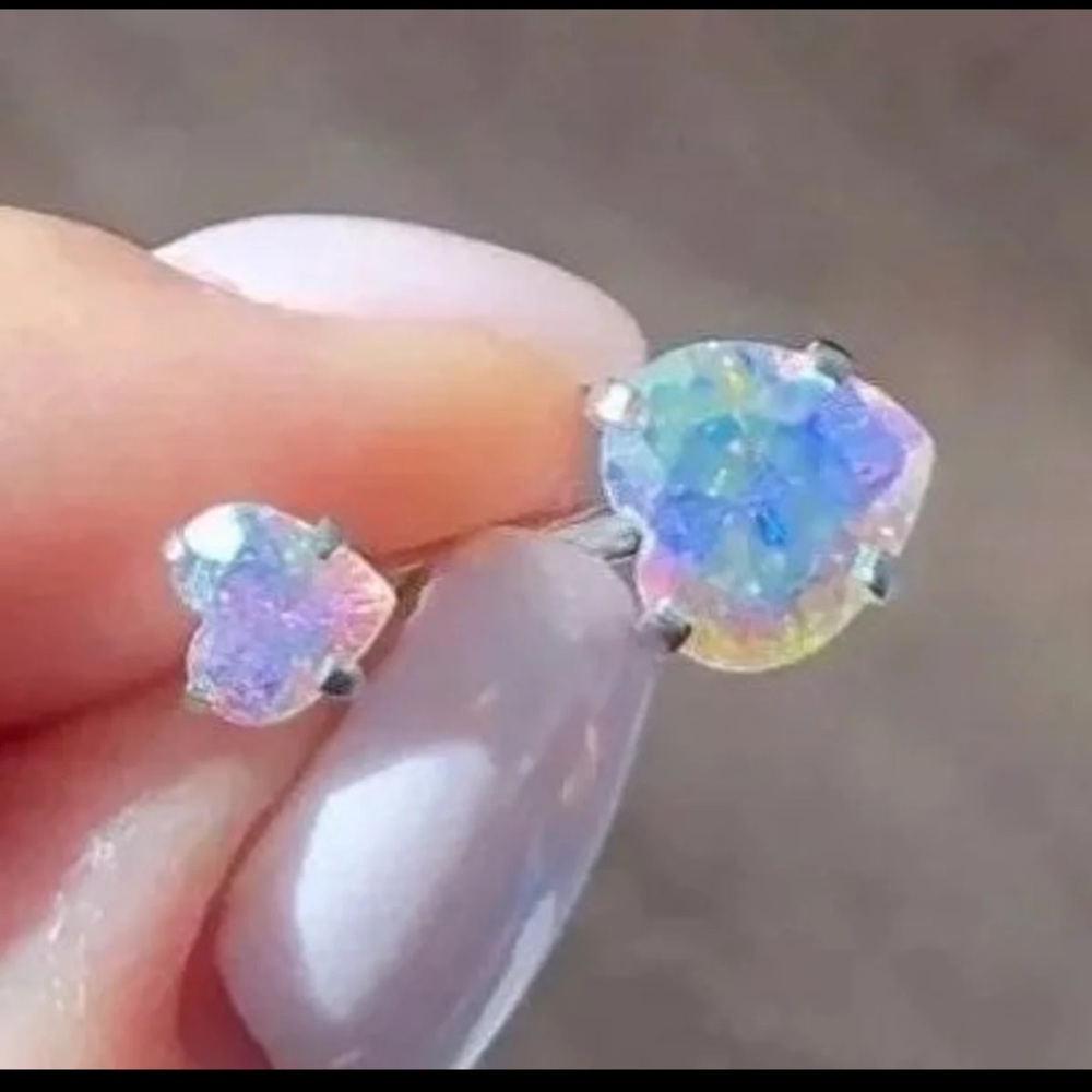 Iridescent belly button ring